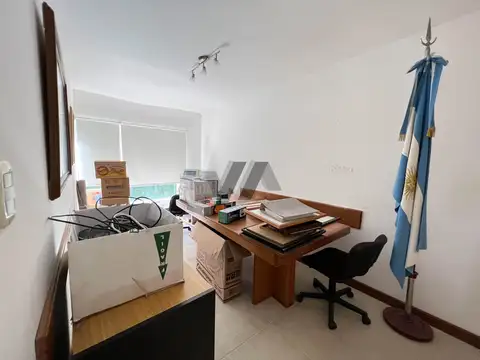 Oficina en Venta en Zona Guemes, USD 950.000