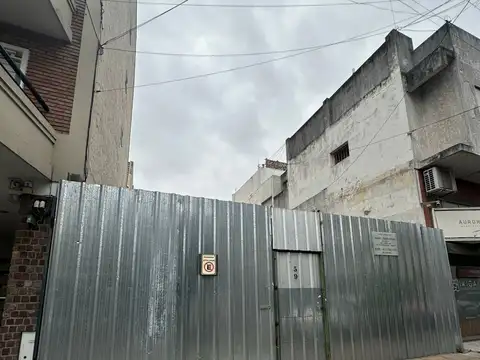 Terreno en Venta en Haedo, USD 350.000