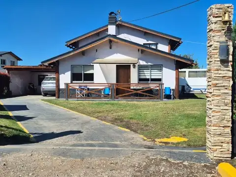 Casa en Venta de 8 dormitorios