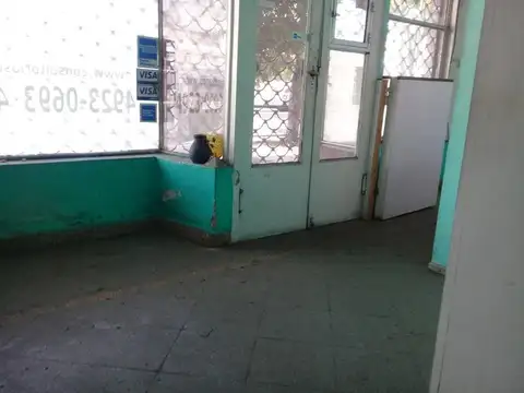 Local en Venta Via Pública