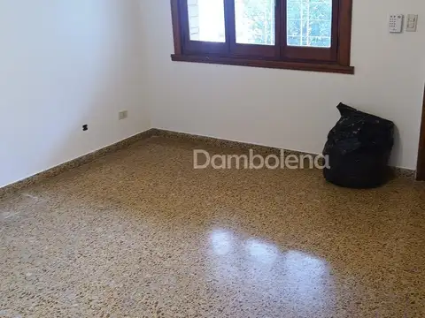 Casa en Alquiler 25 años