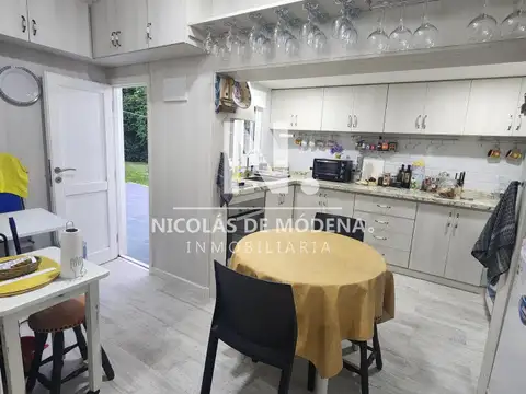 Casa en Venta en Playa Mansa, USD 370.000