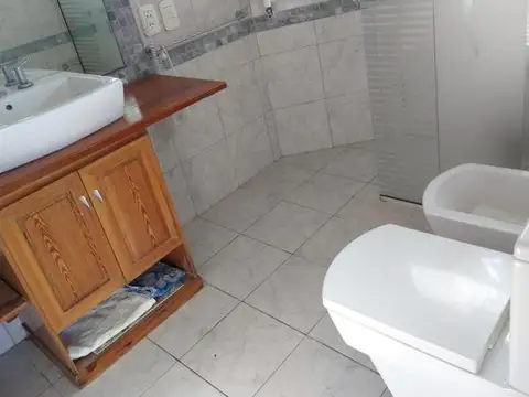 Casa en venta - 4 Dormitorios 5 Baños - Cariló