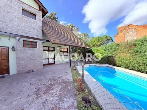 Casa en Venta en Moreno, USD 248.000