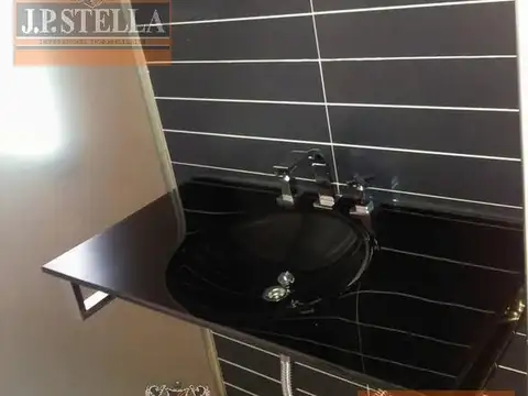 Casa 5 ambientes con 5 baños