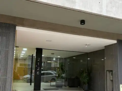 Lavallol 2100, Piso 7
