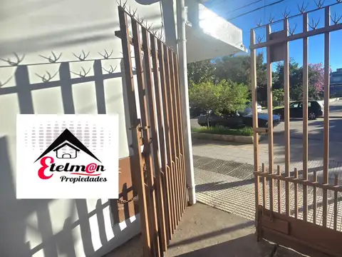 Casa en Alquiler en Paso del Rey, $ 1.000.000