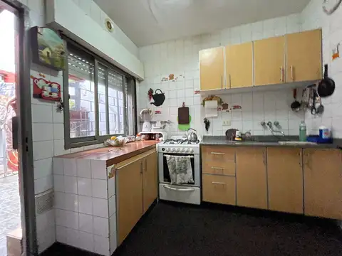 Depto Tipo Casa en Venta al Este