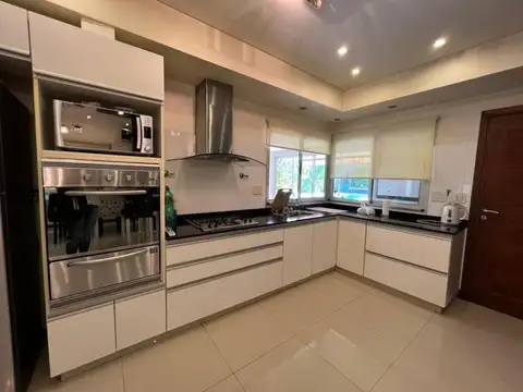 Alquiler casa 4 ambientes