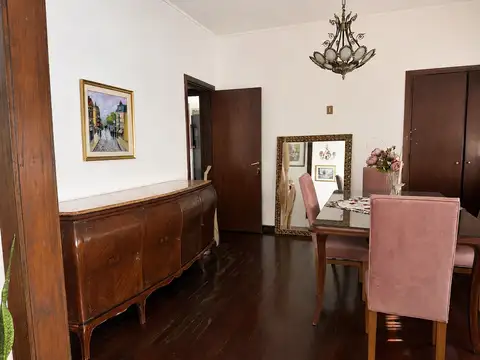 Depto Tipo Casa en Venta 73 años