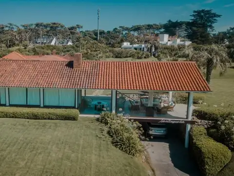 Casa 7 ambientes con 7 baños