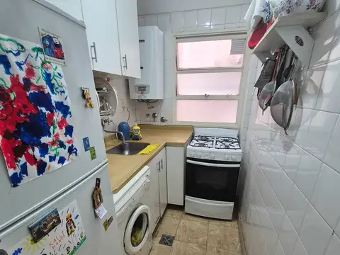 Vuelta de Obligado 3000, Piso 2