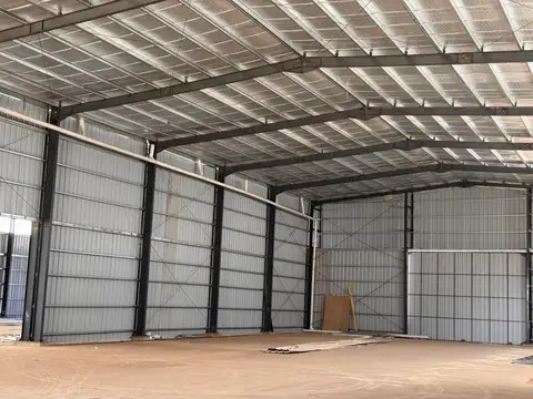 ALQUILER NAVE INDUSTRIAL  1.000 MTS - POLO 52