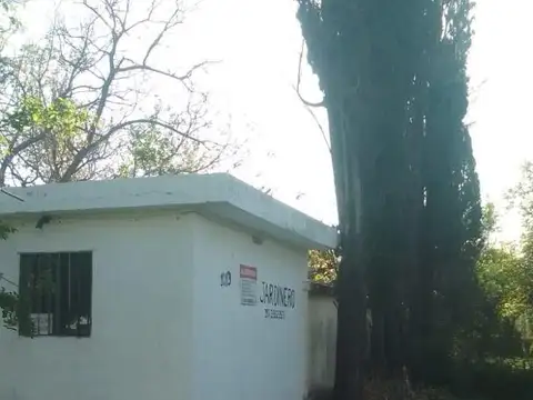 Casa 2 ambientes con 1 baño