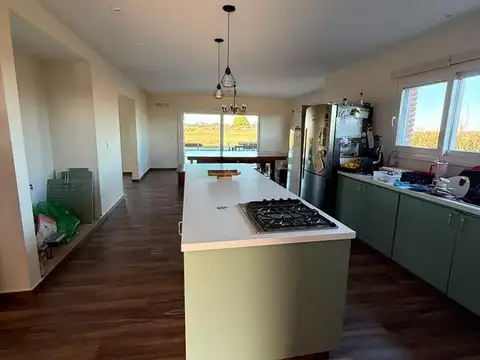 Casa en Alquiler Temporal en San Sebastián, USD 5.500