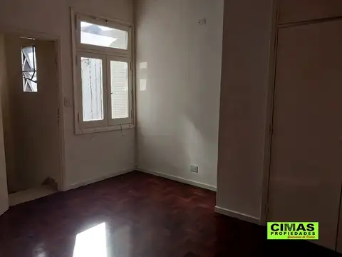 Depto Tipo Casa en Alquiler en Villa Santa Rita, $ 1.700.000