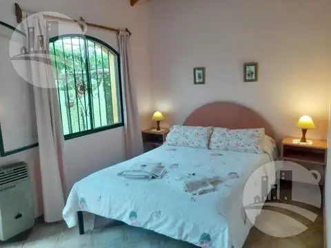 Complejo de 5 cabañas y casa