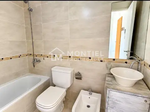 Departamento en Alquiler de Monoambiente