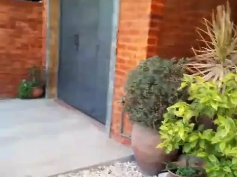 EXCELENTE PROPIEDAD EN BERAZATEGUI posibilidad de financiar
