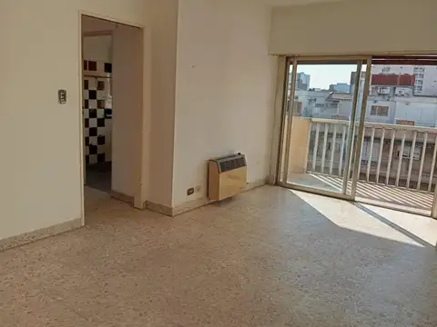 Avenida José María Moreno 1700, Piso 3°