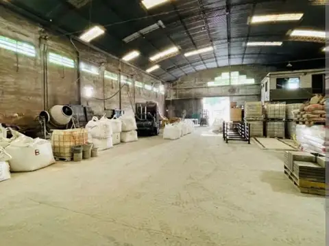 Galpon en Venta en San Miguel, USD 700.000