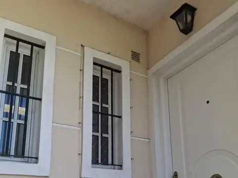 Pje Ostende 2400, Piso 1