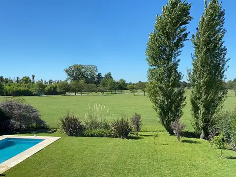 Casa en Alquiler de 5 dormitorios