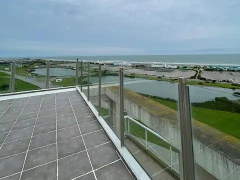 Departamento en Venta con 2 cocheras