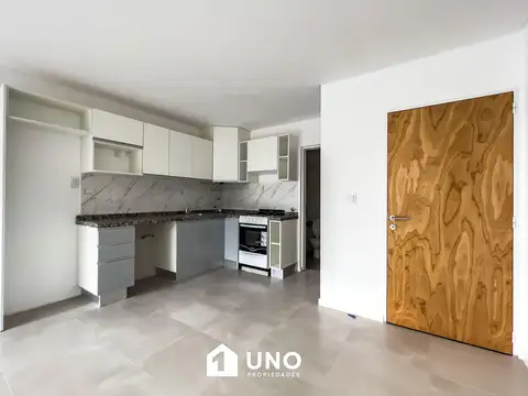Urquiza y Balcarce - Dpto Monoambiente.