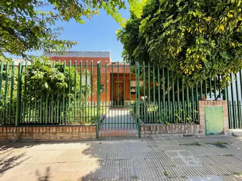Sebastián Gaboto 300