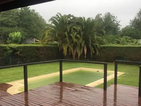 Casa en Venta con 5 cocheras