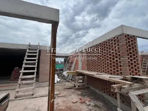 Casa en Venta al Oeste