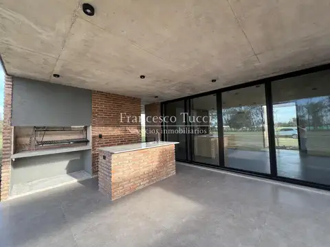 Casa en Venta en Santa Inés, USD 350.000
