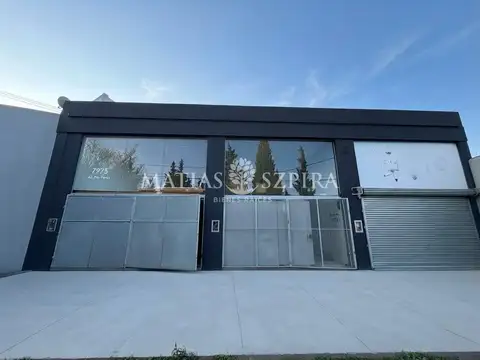 Venta 3 Locales en Block sobre Colectora
