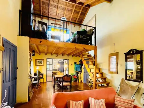 VENTA CASA 1 DORMI GRAN LOTE EN MENDIOLAZA CÓRDOBA