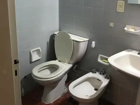 Departamento en Alquiler 42 años