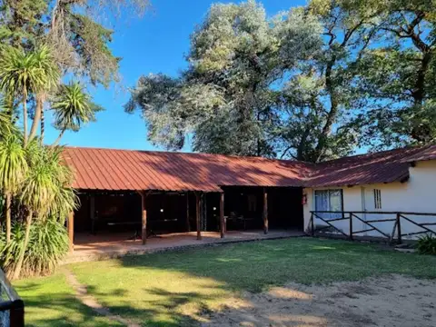 Quinta en venta, 15 dormitorios en Loma Verde, financiación, con parrilla