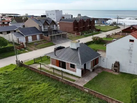 VENTA CHALET SANTA CLARA media cuadra DEL MAR