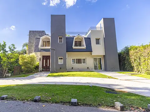 Venta Casa 6 ambientes en Country Club Los Horneros