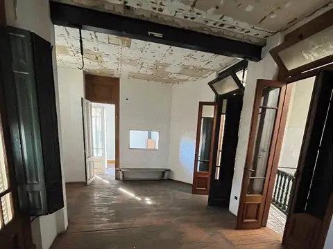 Oficina en Alquiler en Adrogue, $ 900.000