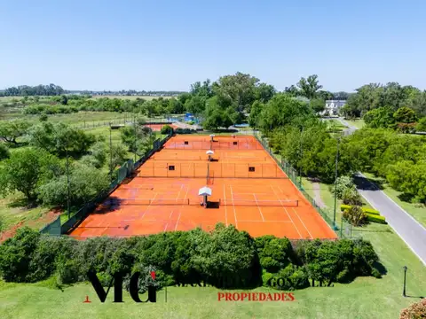 Terreno en Venta en San Elíseo Golf & Country Club, USD 69.000