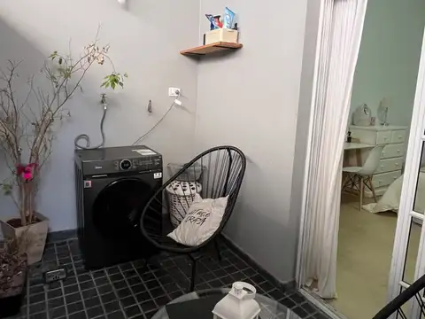 Depto Tipo Casa 2 ambientes con 1 baño