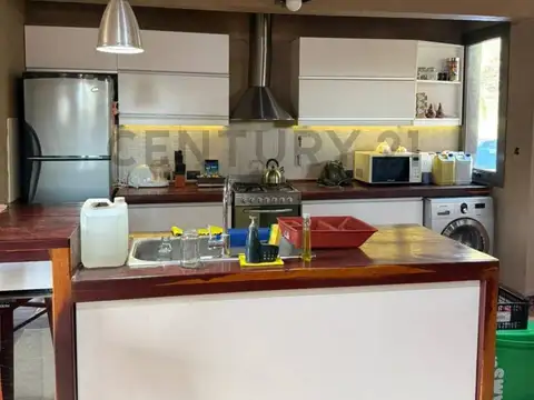 HERMOSA CASA EN BARRIO PRIVADO
