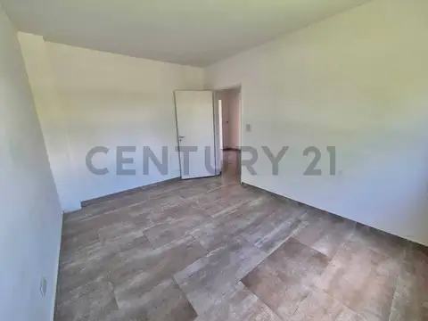 Av. de los Lagos S/N , Piso 0