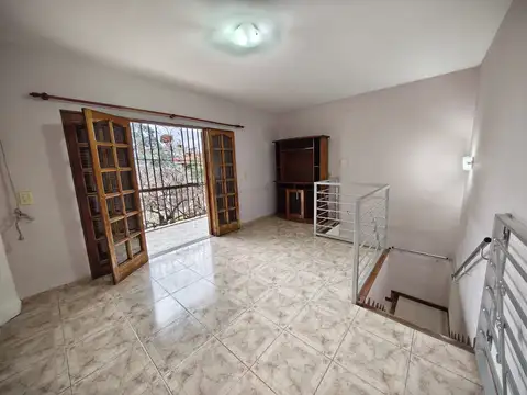 CASA PLANTA ALTA EN ALQUILER