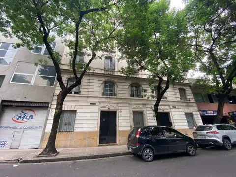 VENTA PH SAN CRISTOBAL 7 AMBIENTES-PATIO-APTO CRED