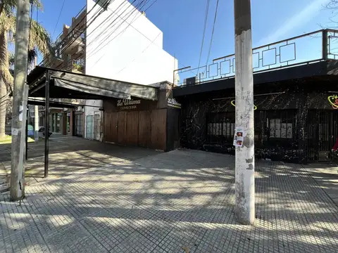 Local en Venta 50 años