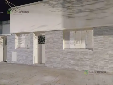 ALQUILER PH al Frente con Patio