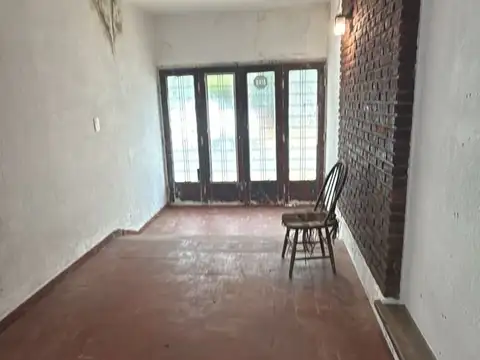 Depto Tipo Casa 6 ambientes con 2 baños