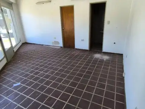 Local en Venta 45 años